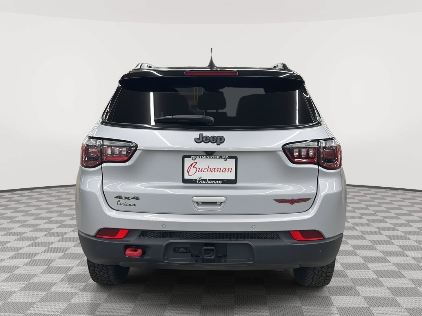 Used 2025 Jeep Compass Trailhawk w/ Trailer Tow Group AWD/4WD image 6