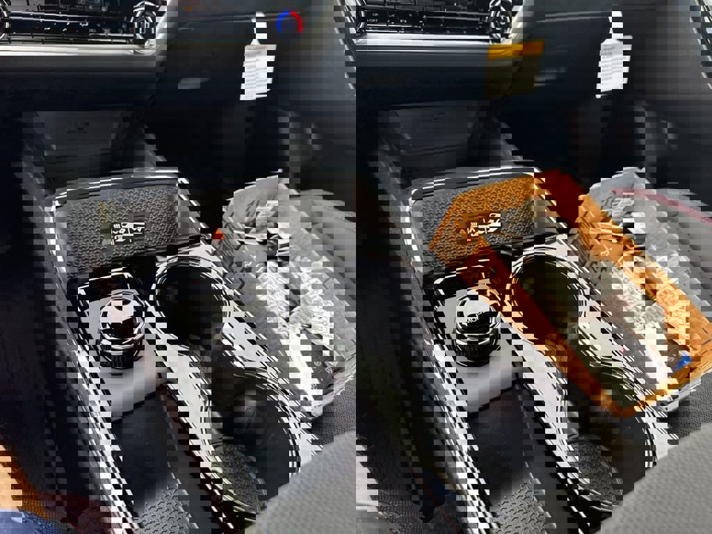 New 2026 Chevrolet Equinox RS image 17