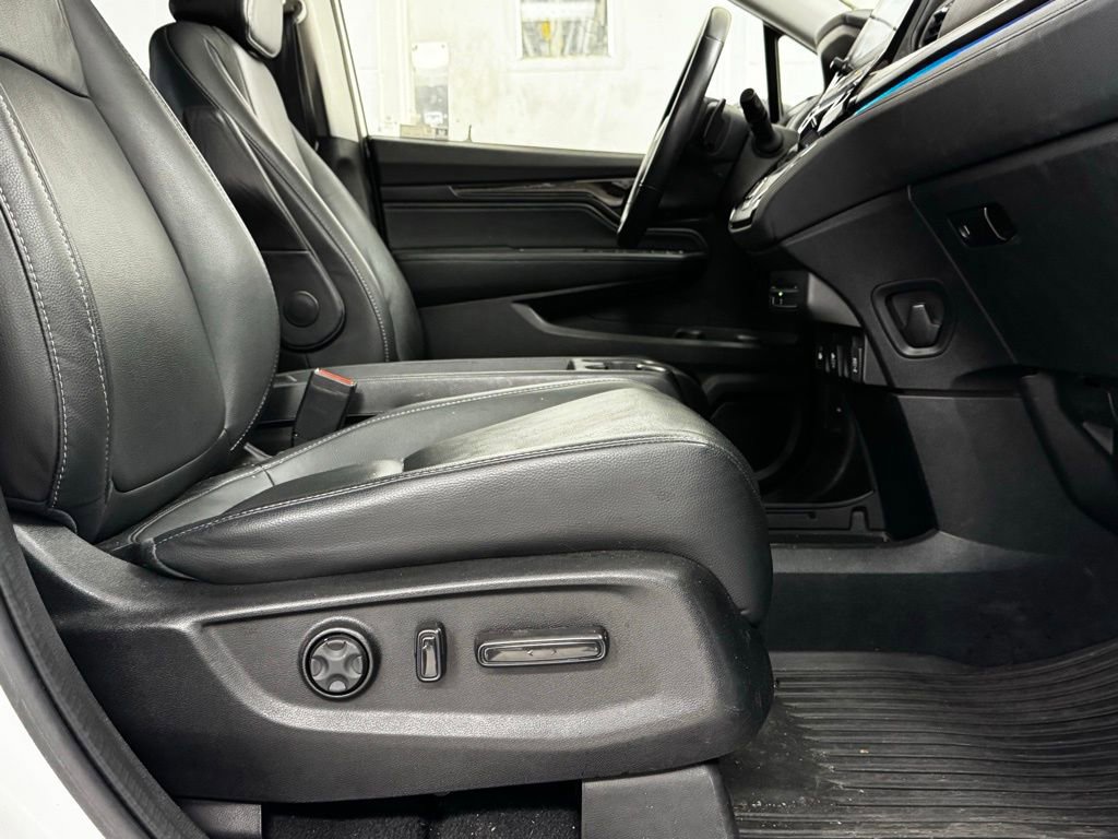 Used 2022 Honda Odyssey Touring image 5