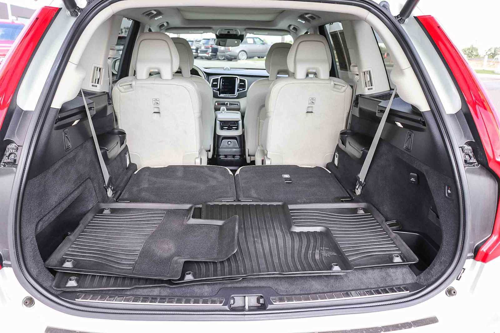 Used 2020 Volvo XC90 T8 Inscription w/ Protection Package Premier image 21