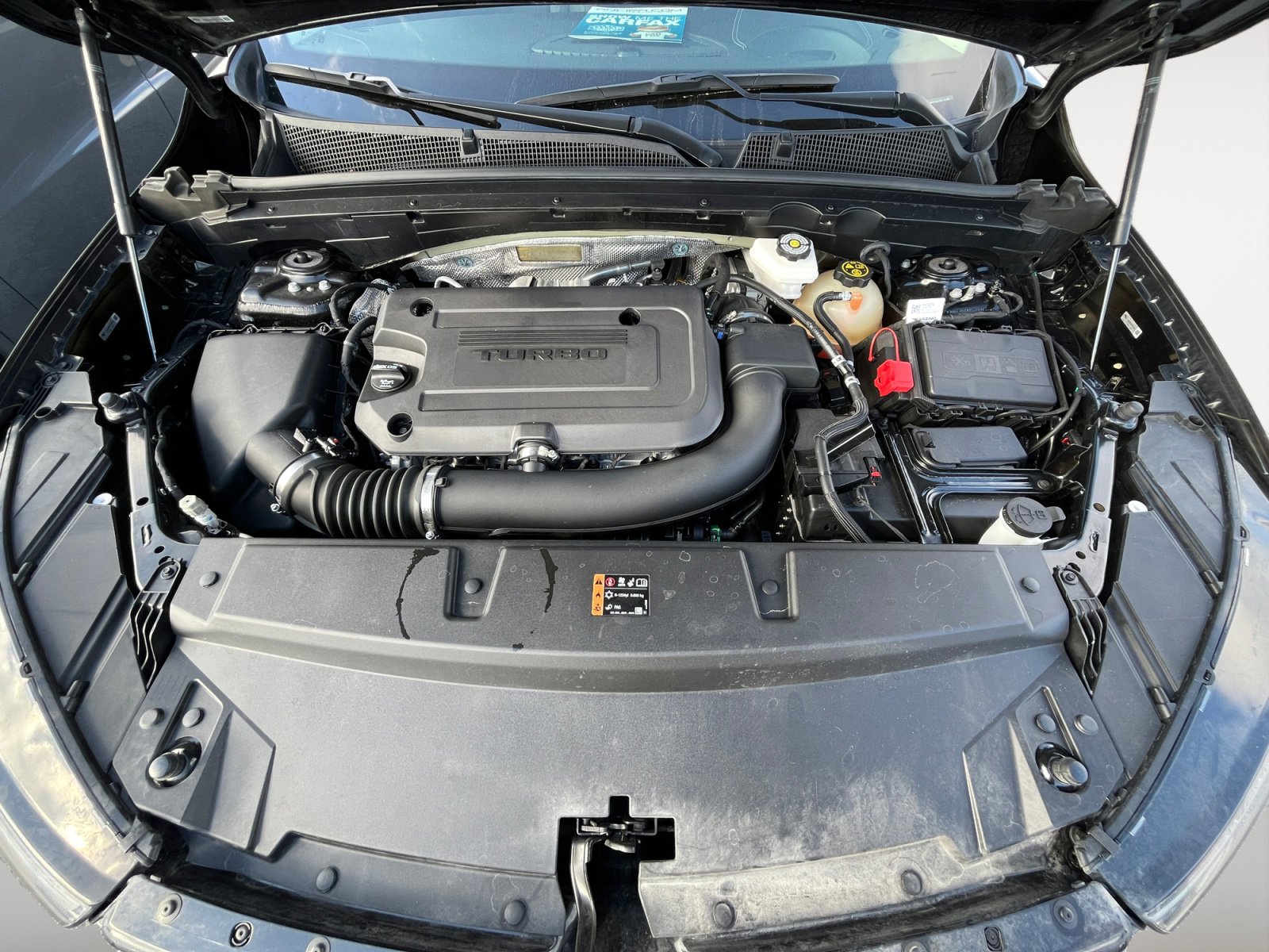 Used 2023 Buick Envision Essence w/ Sport Touring Package FWD image 26