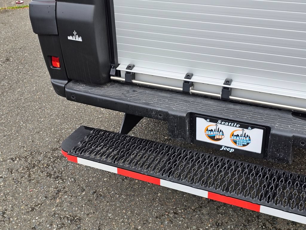 New 2024 RAM ProMaster 3500 w/ Delivery Van Package FWD image 14