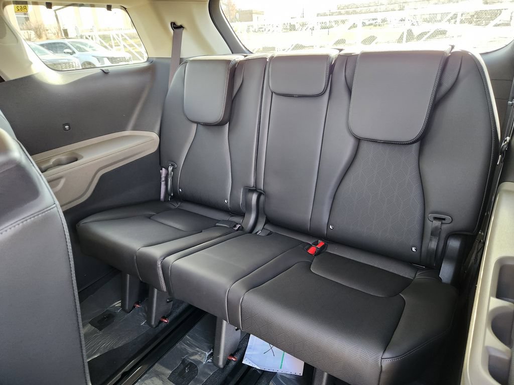 New 2026 Kia Carnival SX FWD image 10