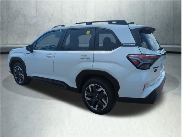 Certified 2025 Subaru Forester Limited AWD/4WD image 3