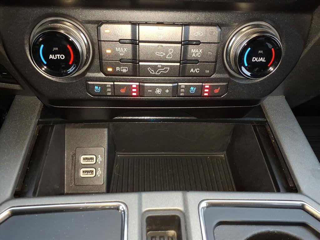 Used 2018 Ford F150 Raptor w/ Equipment Group 802A Luxury image 16