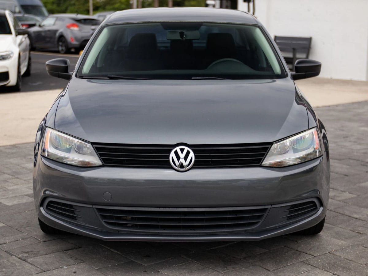 Used 2013 Volkswagen Jetta S FWD image 4