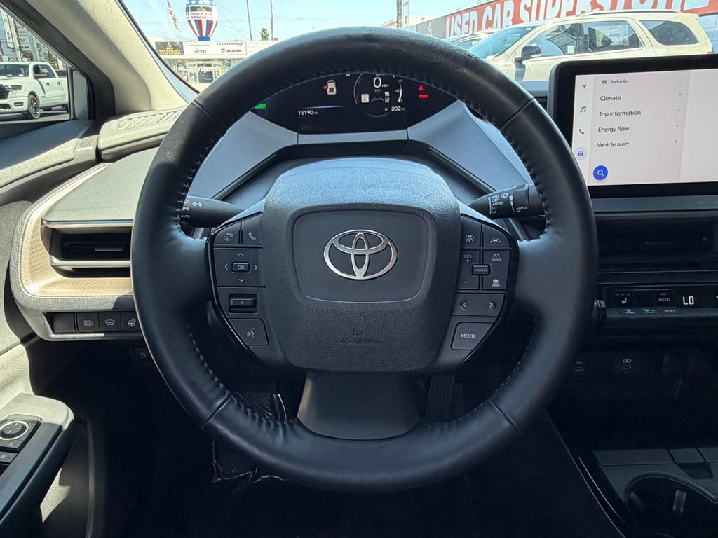 Used 2023 Toyota Prius XLE FWD image 20