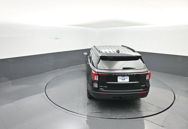 New 2026 Ford Explorer Active image 24
