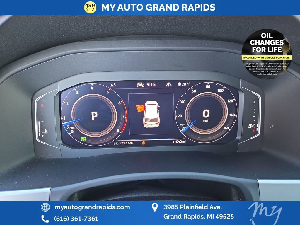 Used 2022 Volkswagen Atlas Cross Sport SE image 17