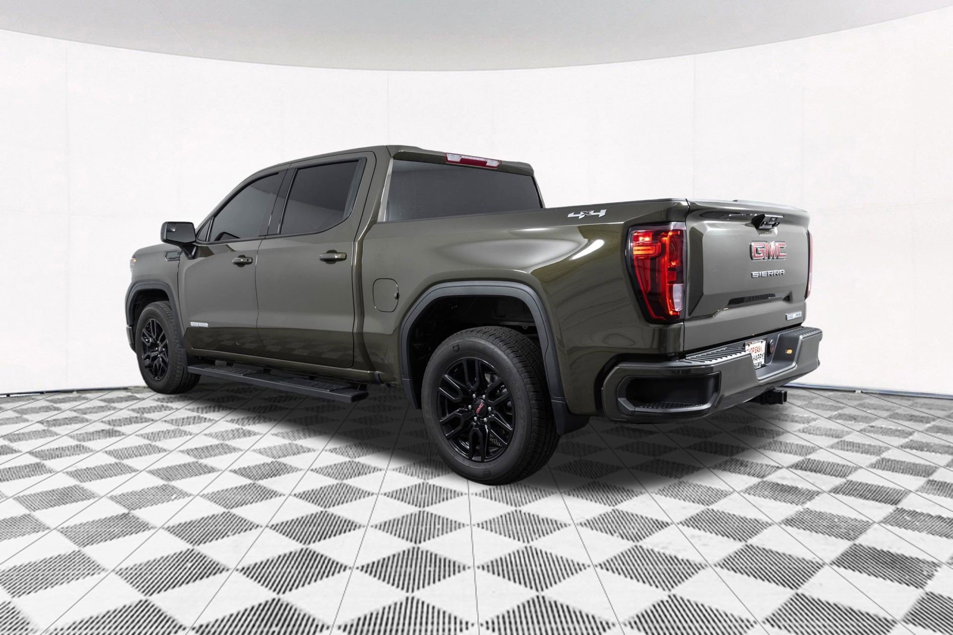 Certified 2024 GMC Sierra 1500 Elevation AWD/4WD image 15
