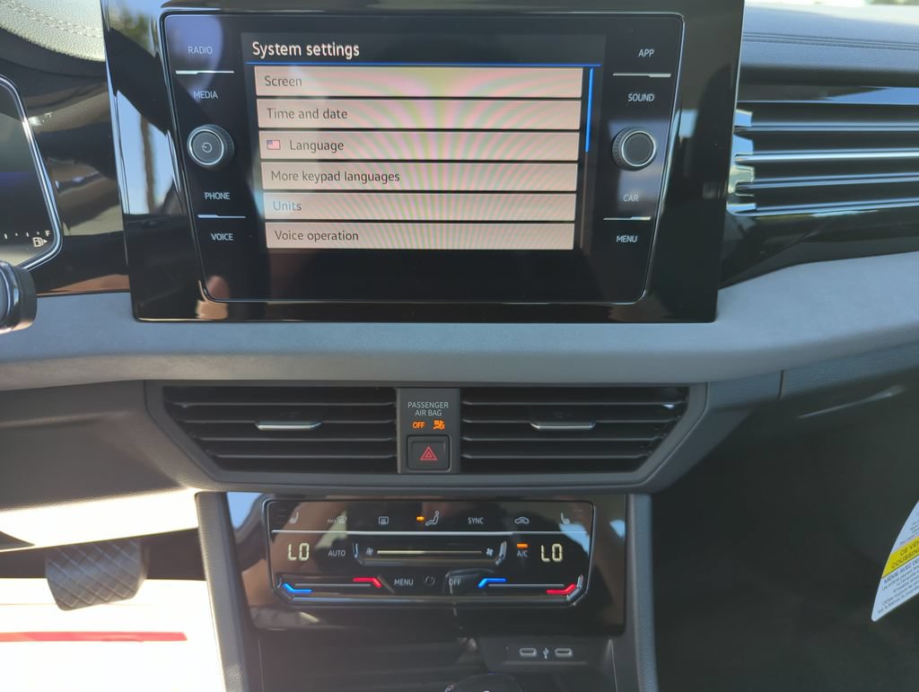 New 2026 Volkswagen Jetta SE FWD image 30