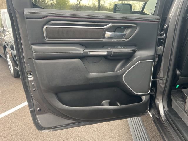 Used 2023 RAM 1500 Laramie AWD/4WD image 22