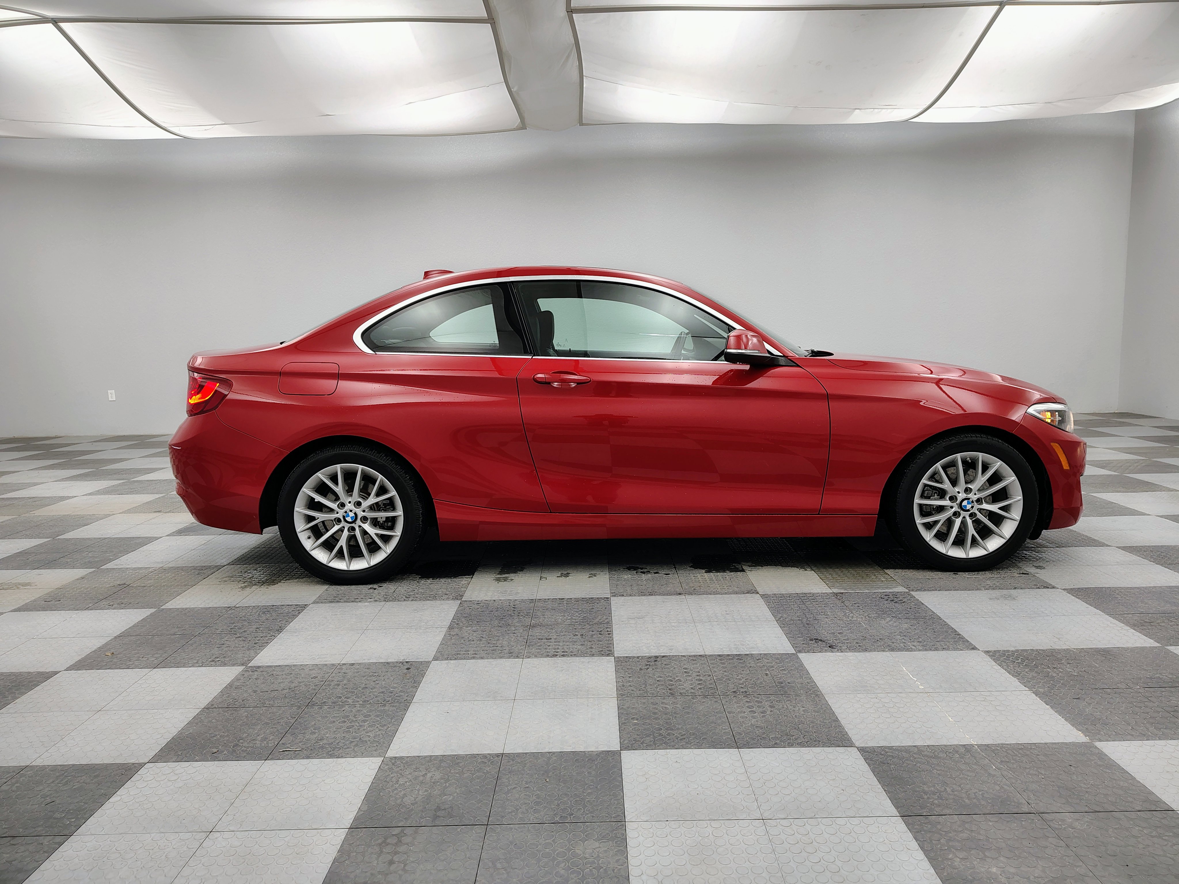 Used 2016 BMW 228i xDrive Coupe image 10