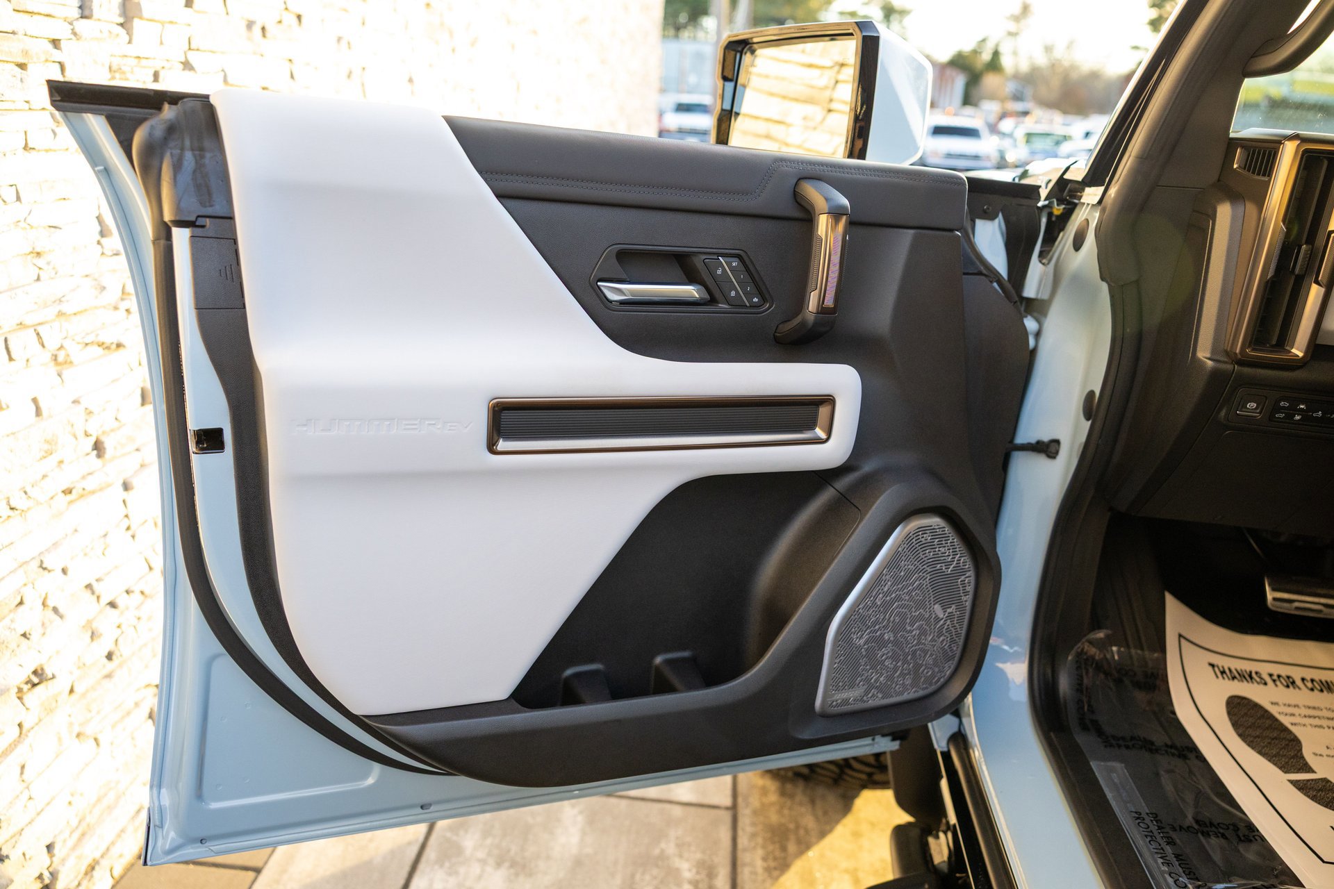 Used 2024 GMC Hummer EV 3X w/ Extreme Off-Road Package image 35