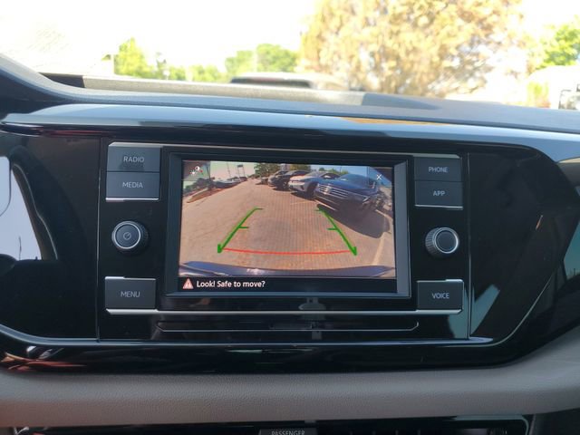 Certified 2024 Volkswagen Taos S FWD image 23