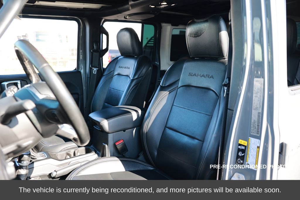 Used 2023 Jeep Wrangler Unlimited Sahara w/ Cold Weather Group image 10