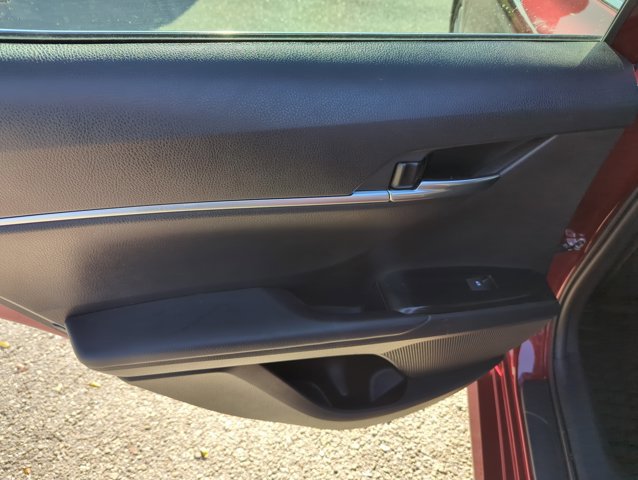 Used 2020 Toyota Camry LE FWD image 24