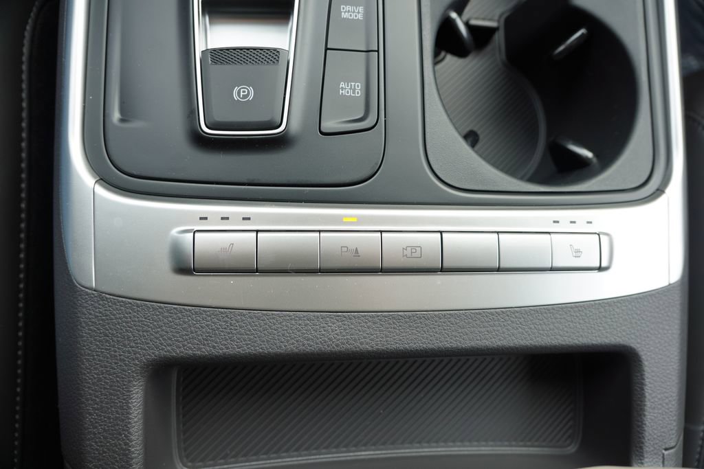 New 2026 Kia Carnival LXS image 15