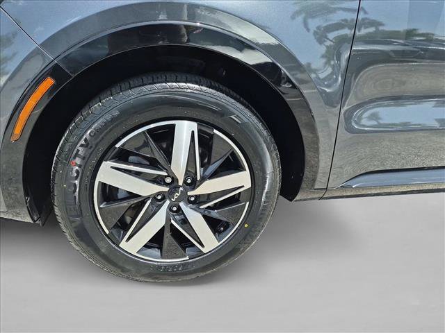 Used 2022 Kia Sorento EX FWD image 25