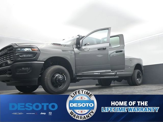 New 2026 RAM 3500 Tradesman AWD/4WD image 69
