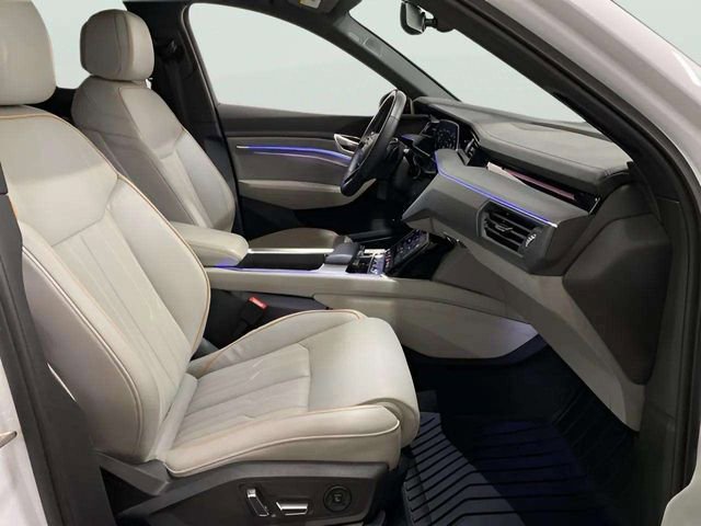 Used 2024 Audi Q8 e-tron Prestige w/ Prestige Package AWD/4WD image 82