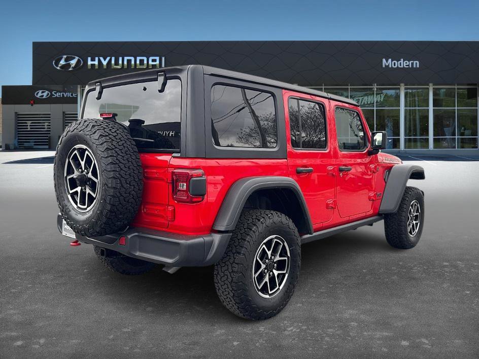 Used 2025 Jeep Wrangler Unlimited Rubicon image 4
