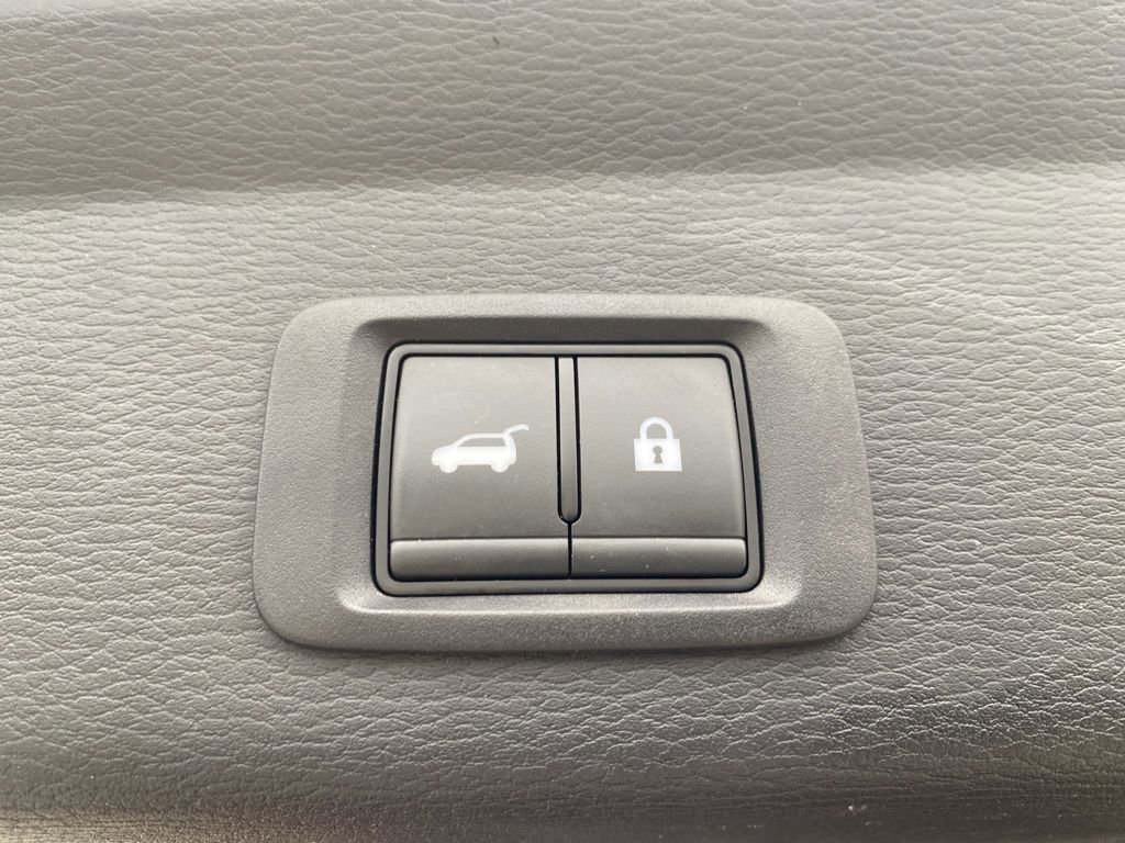 Used 2024 Mitsubishi Outlander 4WD Plug-In Hybrid image 15