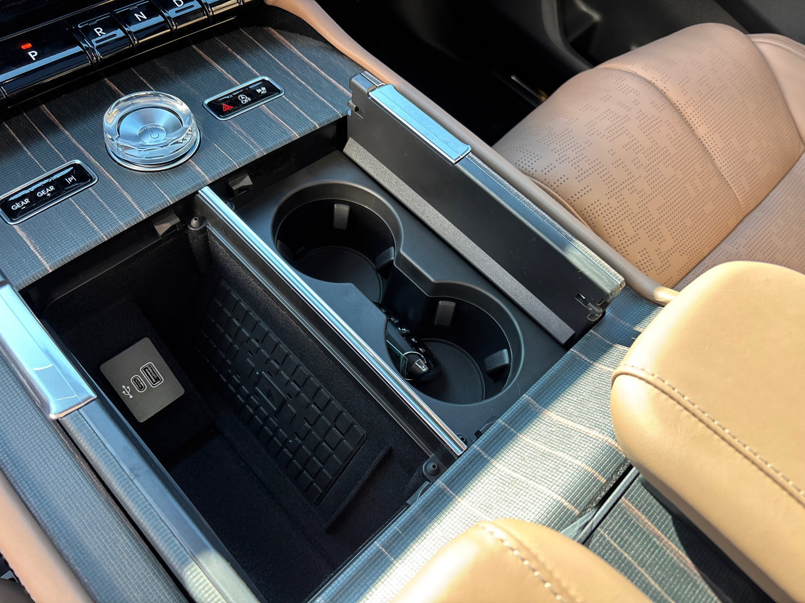 New 2025 Lincoln Navigator L Black Label image 24