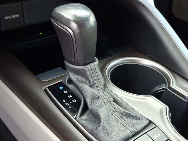 Used 2023 Toyota Camry XSE FWD image 16