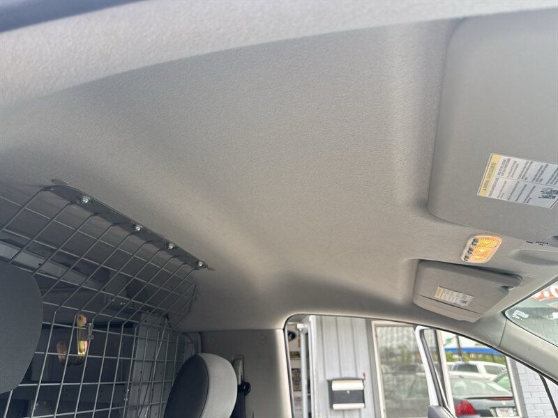 Used 2014 Nissan NV200 FWD image 28