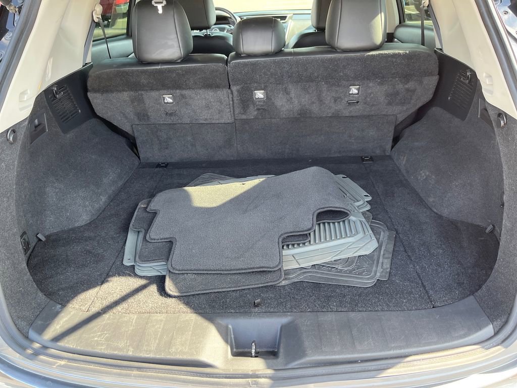 Used 2023 Nissan Murano SV AWD/4WD image 22