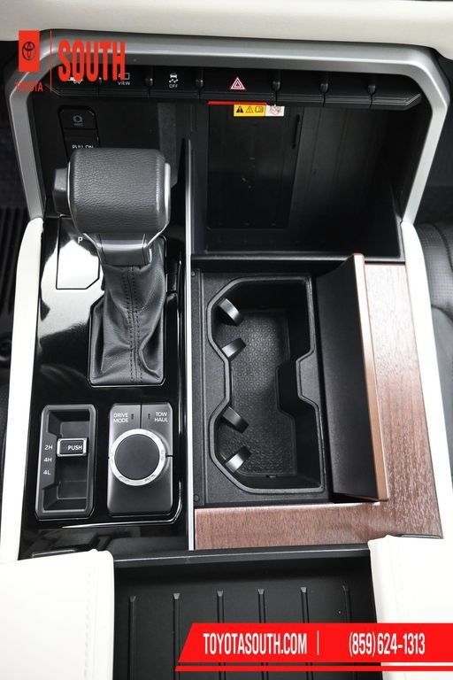 Used 2024 Toyota Sequoia Capstone AWD/4WD image 23