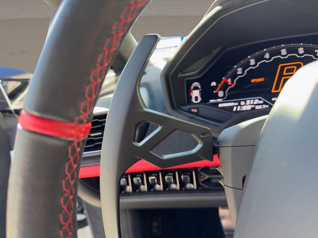 Used 2023 Lamborghini Huracan Tecnica image 22