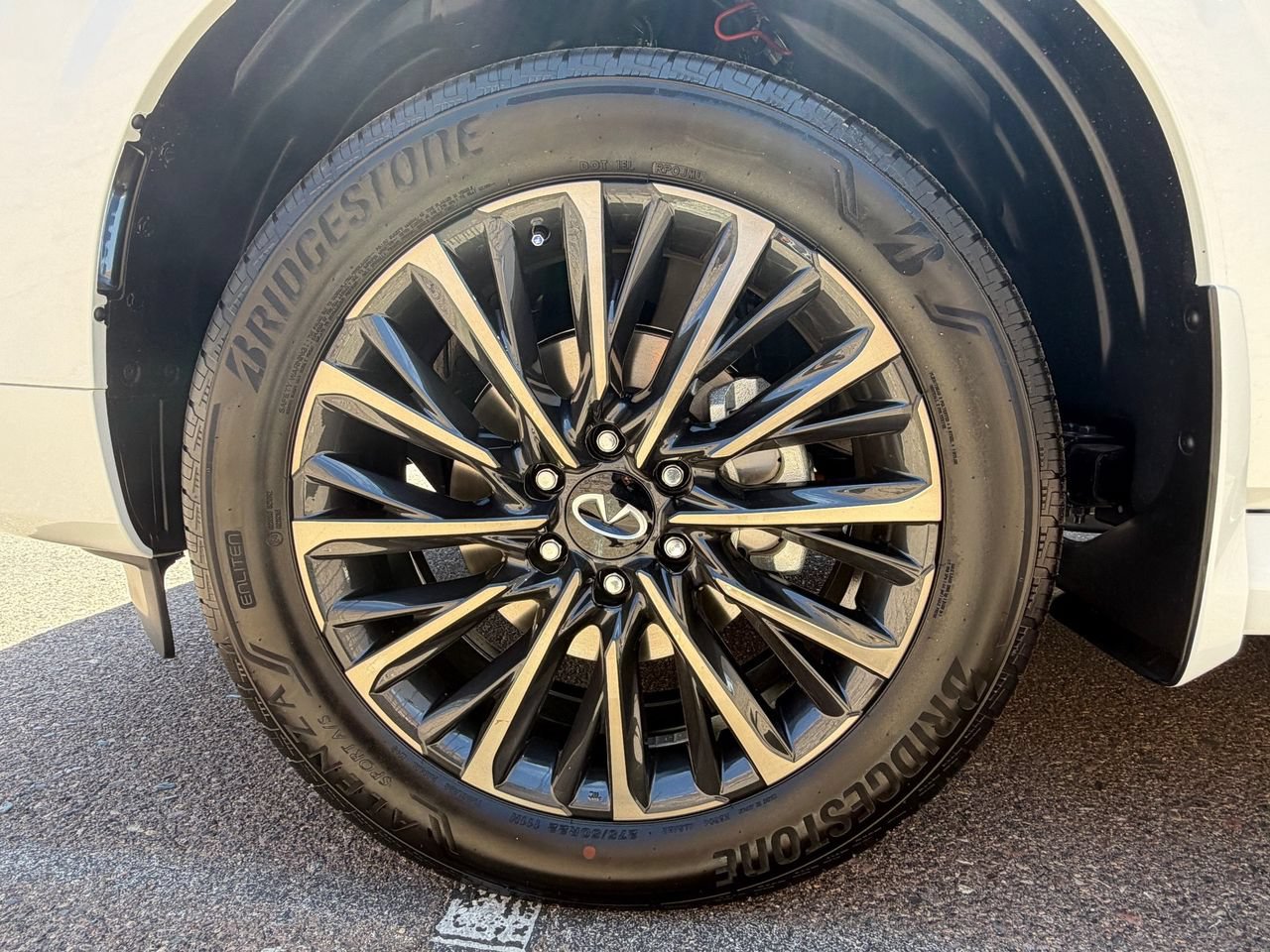 New 2027 INFINITI QX80 Autograph AWD/4WD image 16