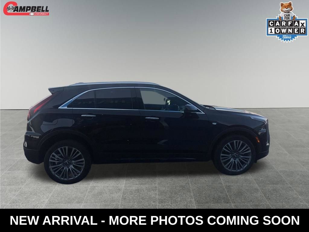 Used 2025 Cadillac XT4 Premium Luxury w/ Cold Weather Package image 6