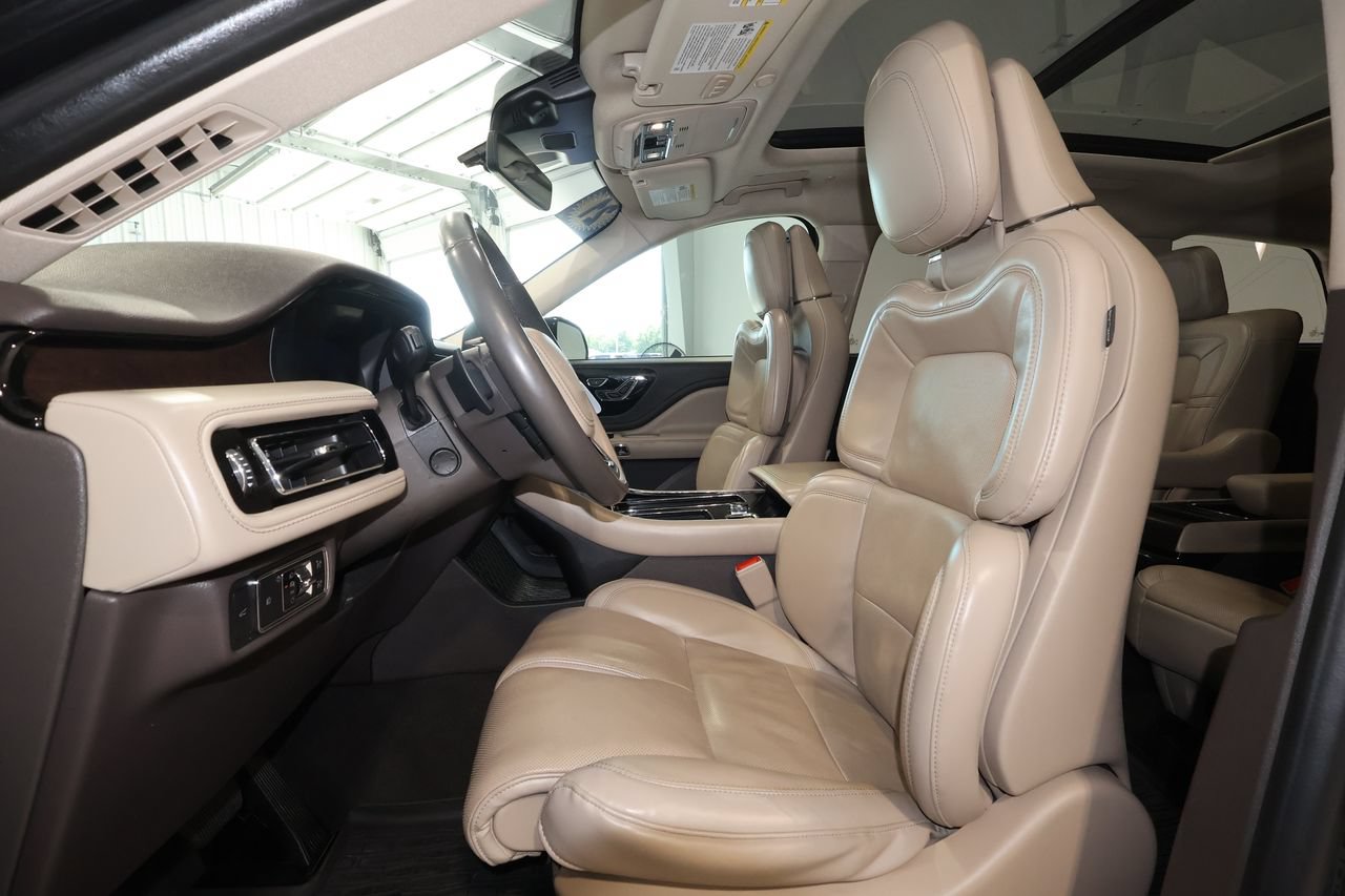 Used 2021 Lincoln Aviator Reserve w/ Equipment Group 202A AWD/4WD image 23