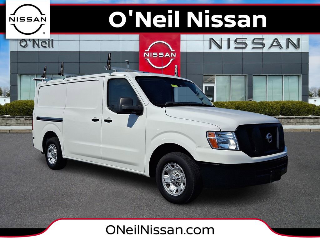 Used 2016 Nissan NV 2500 SV w/ Technology Package image 1