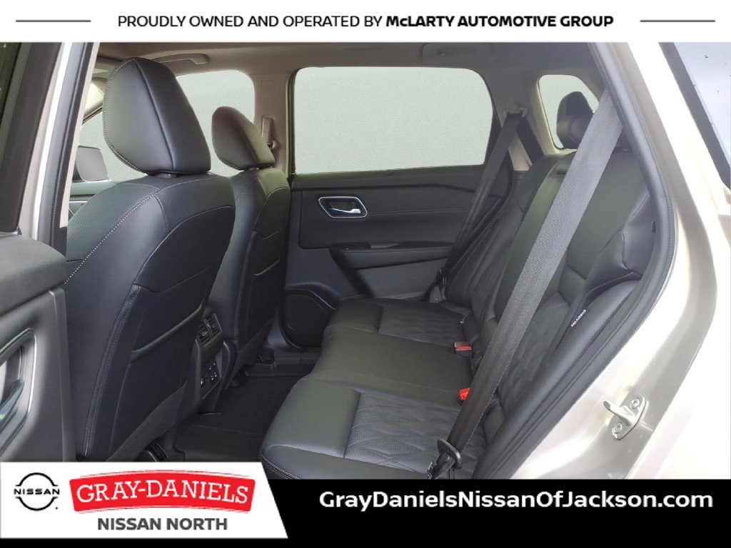 New 2026 Nissan Rogue Platinum w/ Platinum Premium Package AWD/4WD image 25