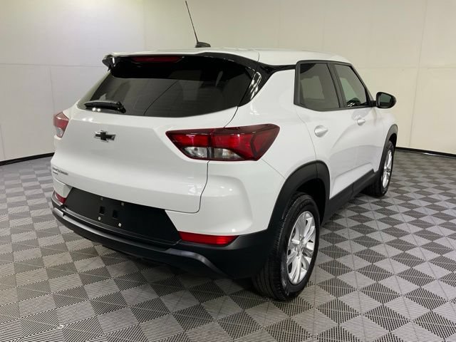 Used 2022 Chevrolet TrailBlazer LS AWD/4WD image 8
