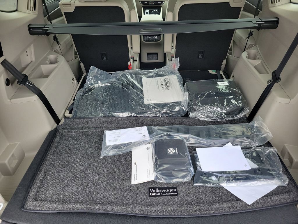 New 2026 Volkswagen Atlas SEL image 6