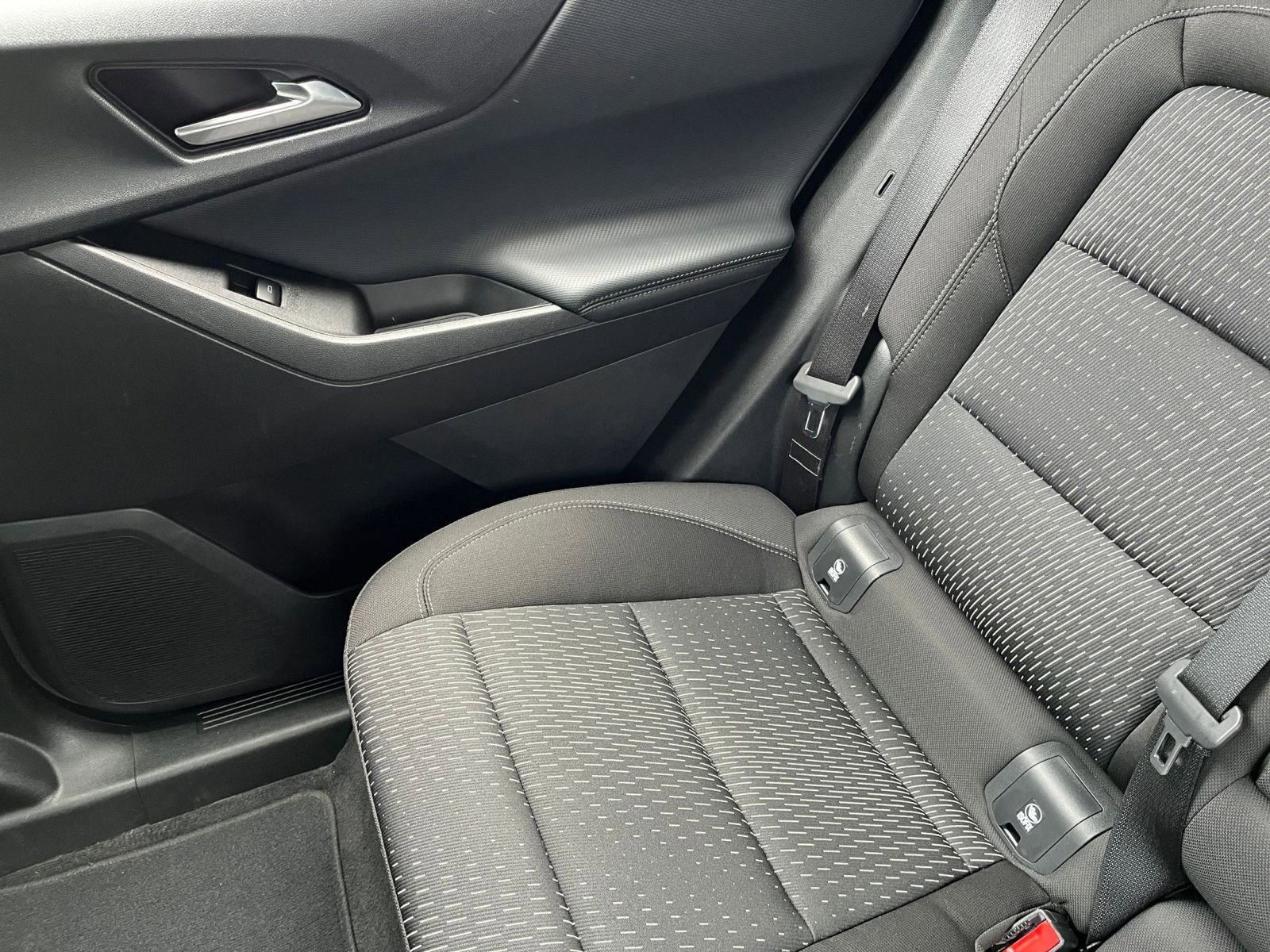 Used 2025 Chevrolet Equinox LT image 39