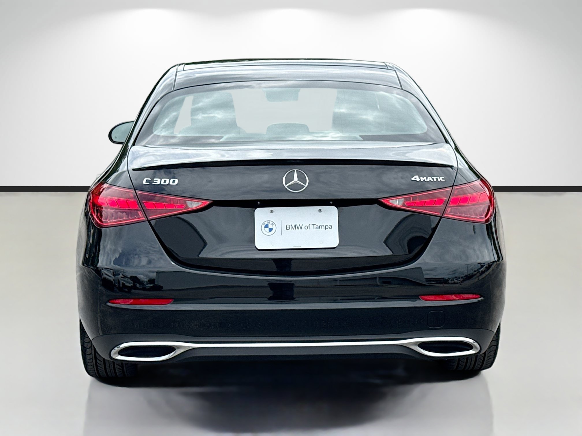 Used 2022 Mercedes-Benz C 300 4MATIC Sedan image 4