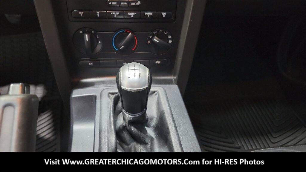 Used 2006 Ford Mustang GT RWD image 40