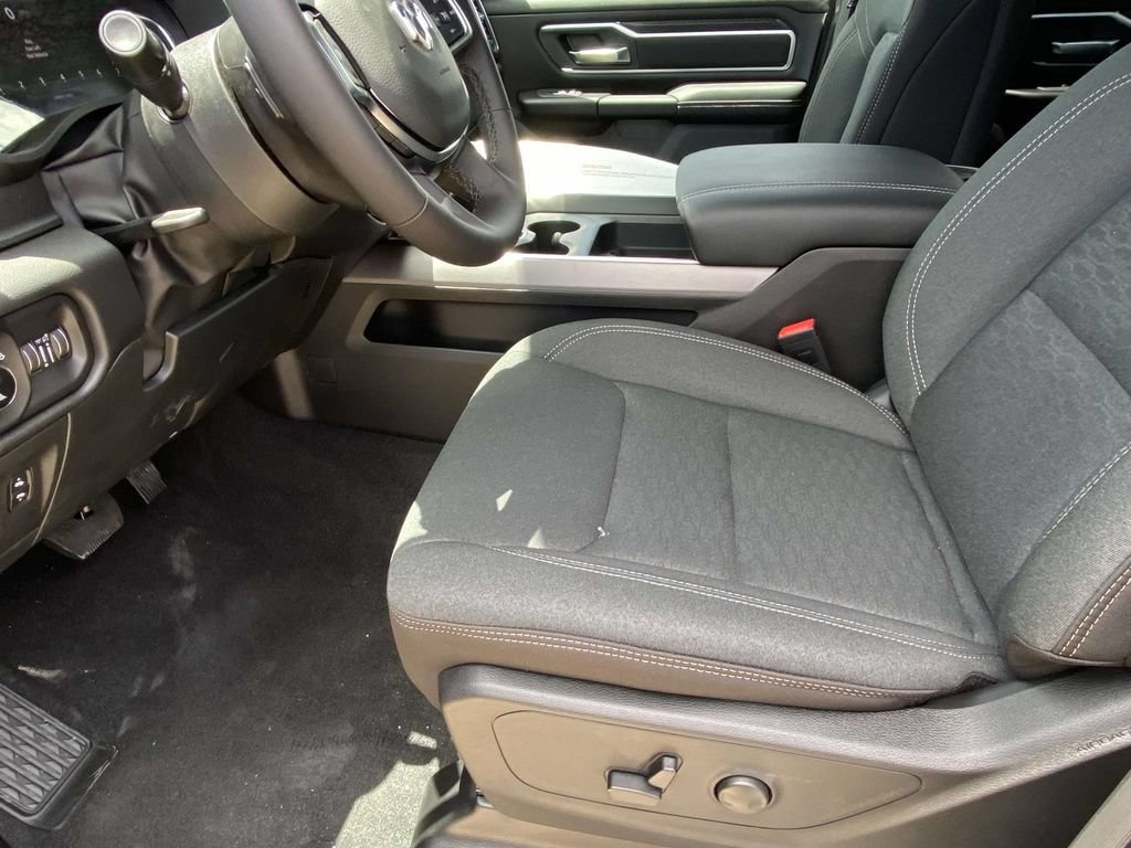 New 2026 RAM 1500 Big Horn AWD/4WD image 42