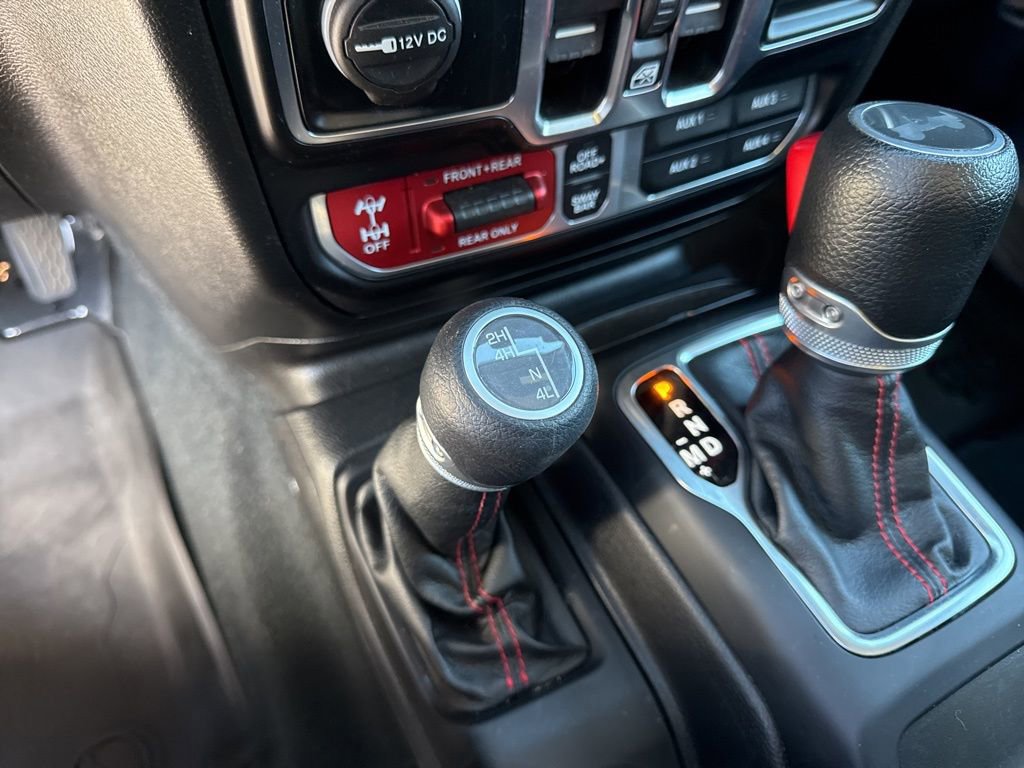 Used 2022 Jeep Wrangler Unlimited Rubicon w/ LED Lighting Group image 30