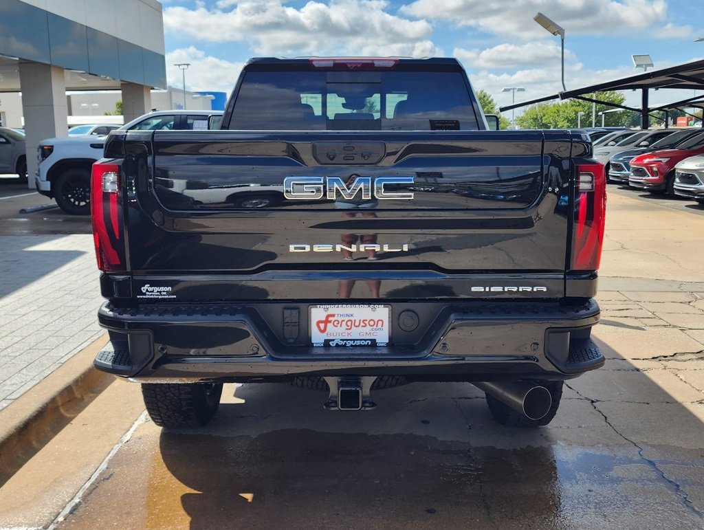 New 2026 GMC Sierra 2500 Denali Ultimate image 4