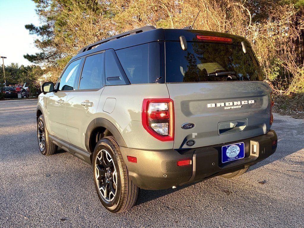 New 2025 Ford Bronco Sport Outer Banks w/ Outer Banks Tech Package+ AWD/4WD image 7