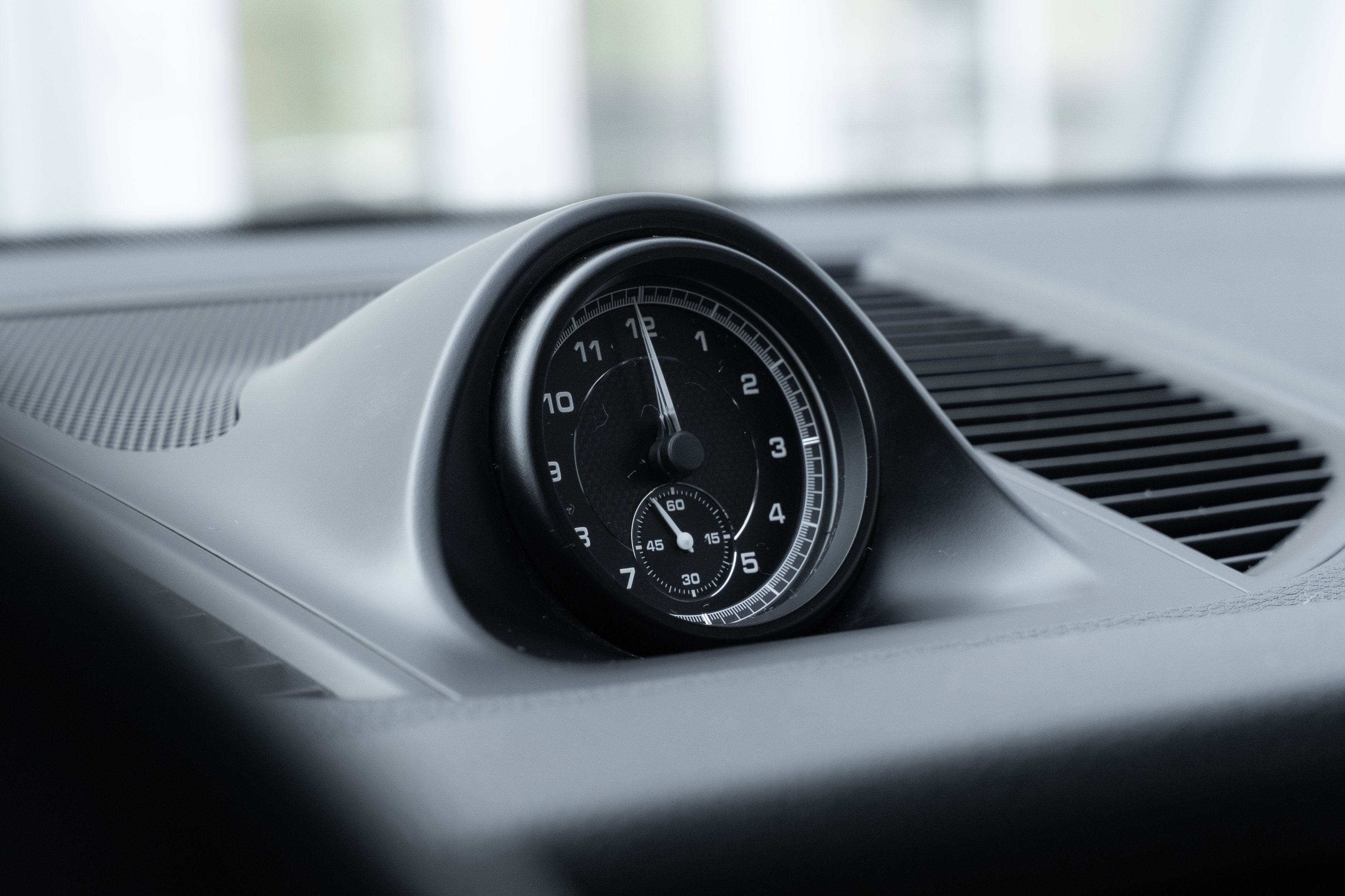 Used 2022 Porsche Macan image 12