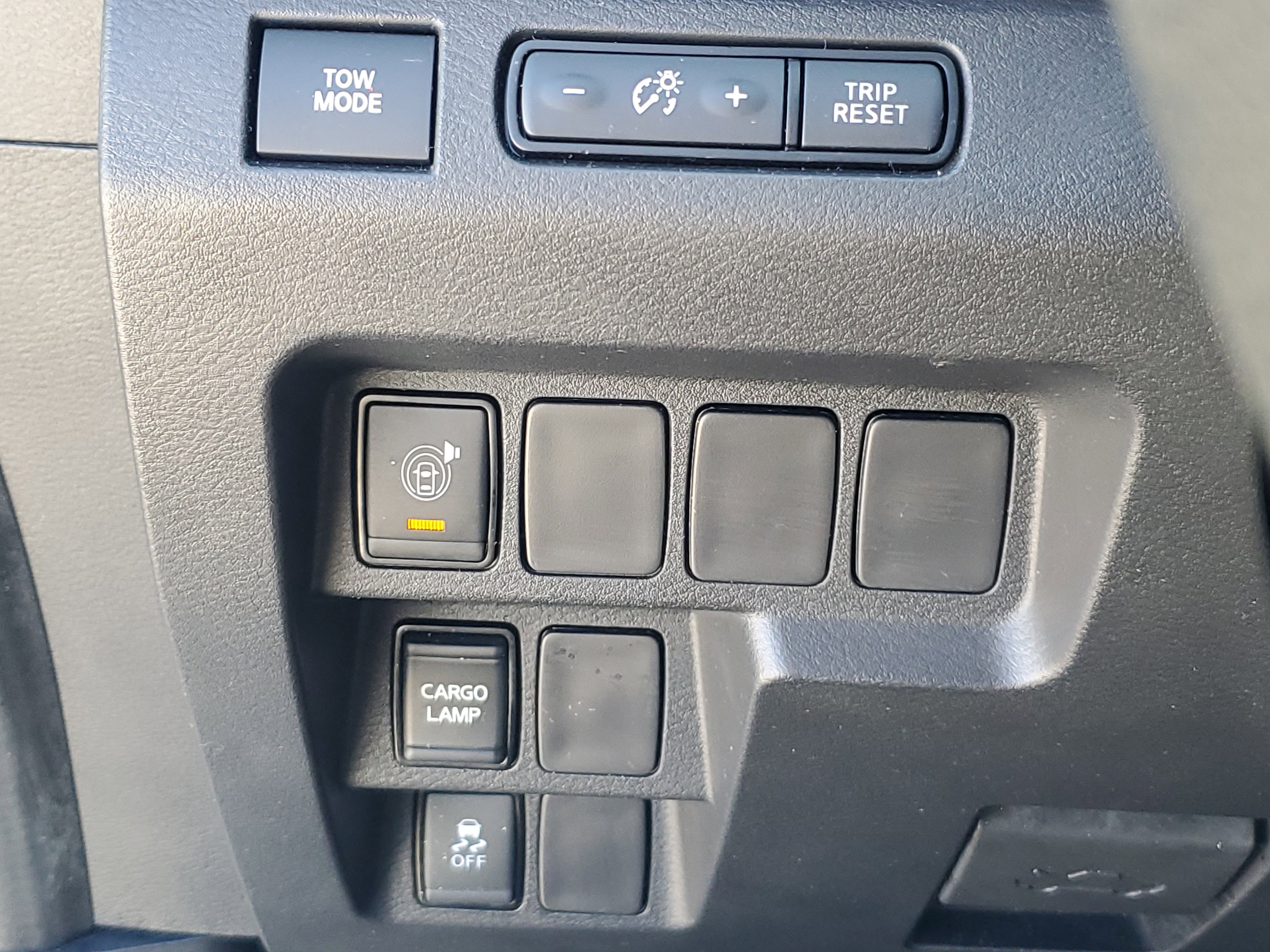 Used 2022 Nissan Frontier SV w/ Technology Package image 21