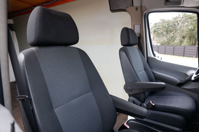Used 2012 Freightliner Sprinter 2500 image 13